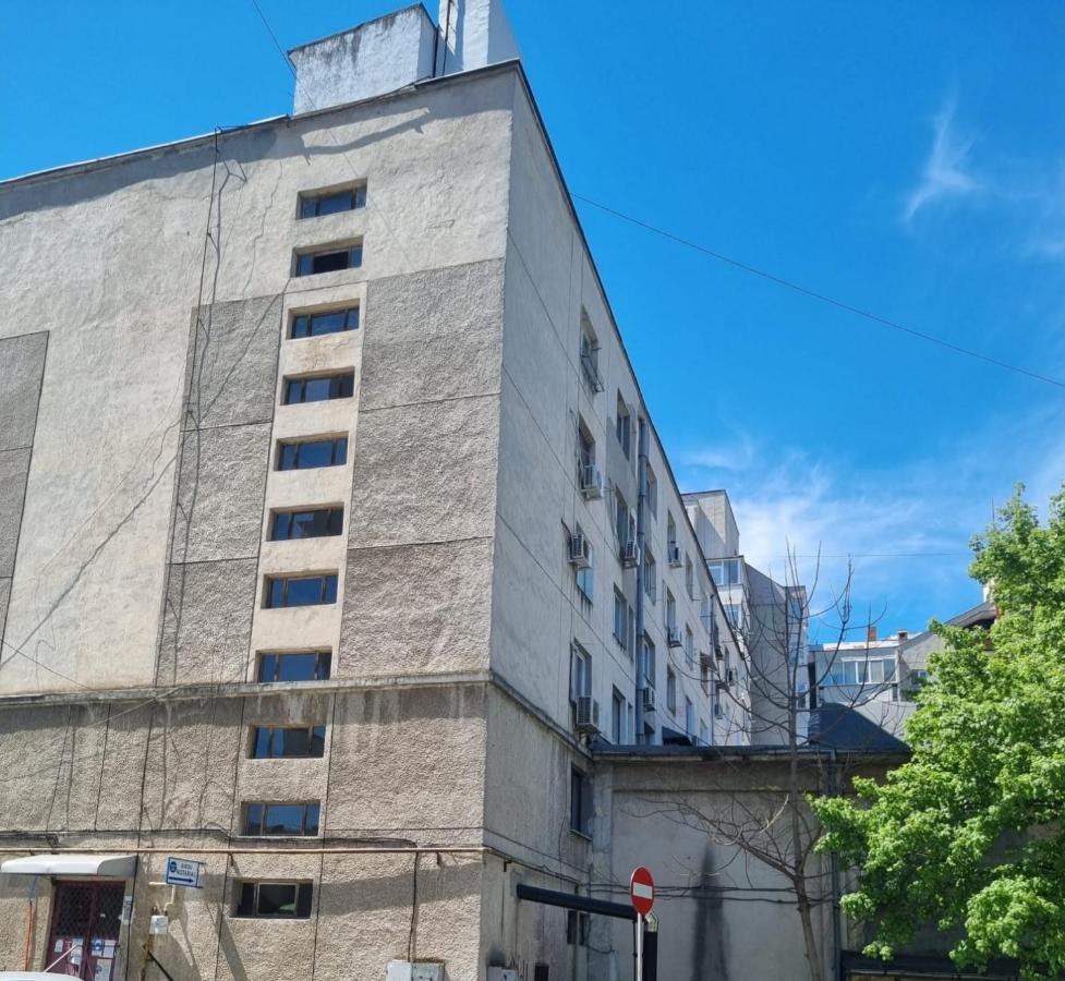Garsoniera Craiova Centru Leilighet Eksteriør bilde